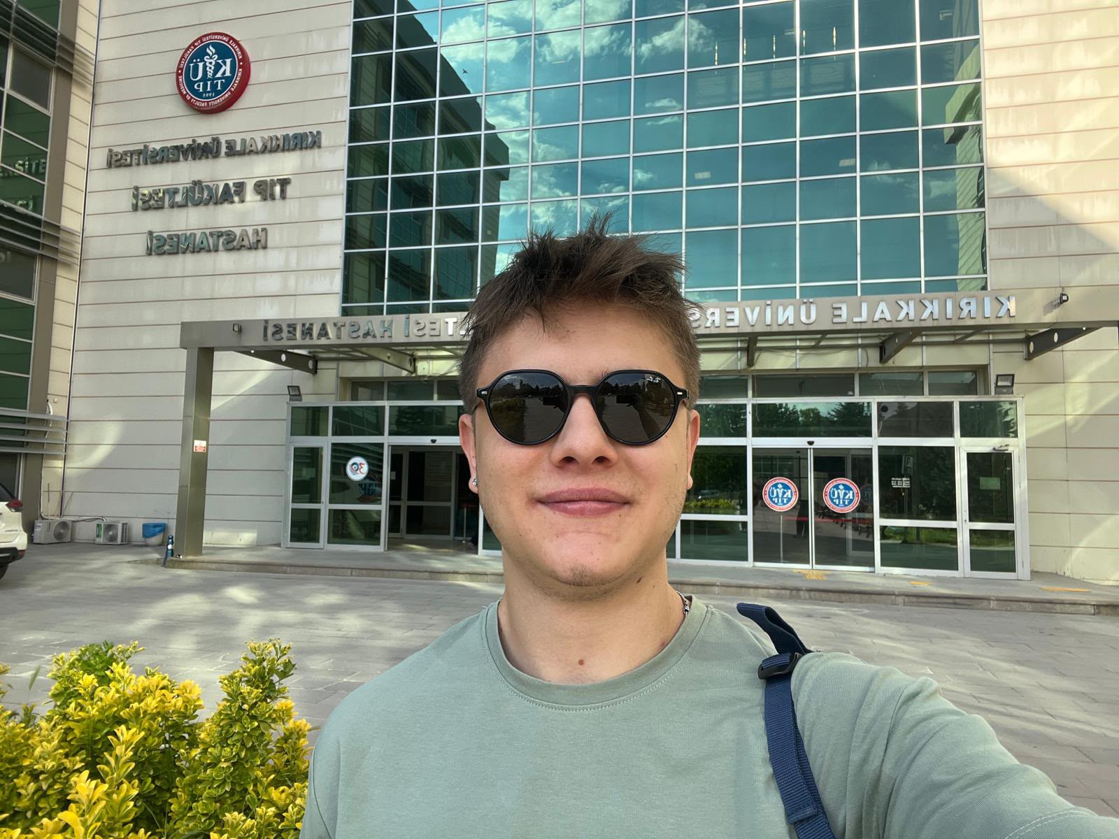Efe Ali GÖKMENOĞLU – Tıp